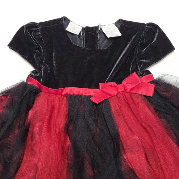 FAO Toys R Us Special Occasion Black Velvet Red Dress Size 3T - Picture 3 of 10